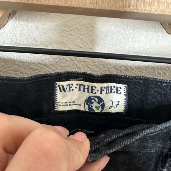 Free People We The Free Straight Leg Black Jeans Sz 27 - Picture 3 of 8